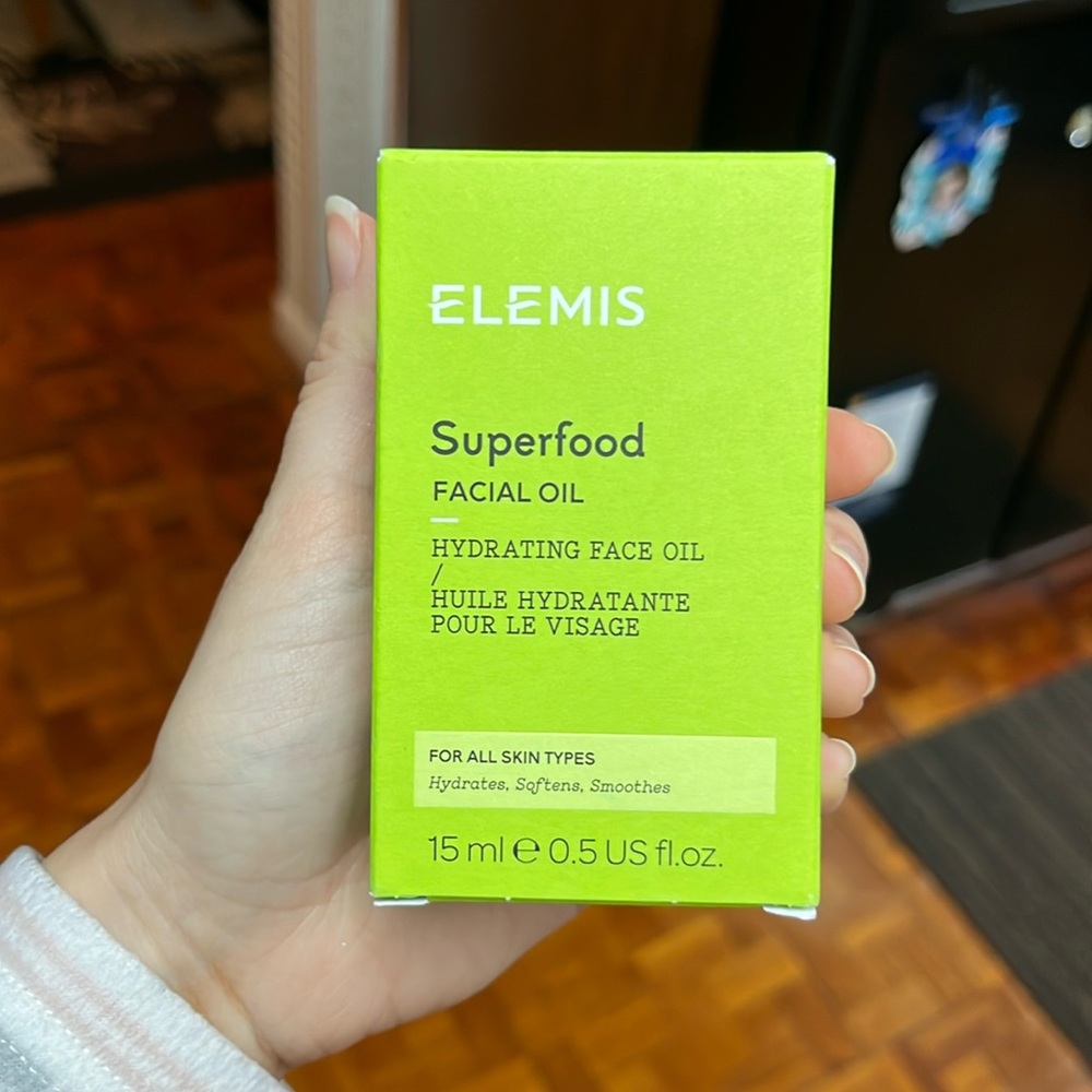 BRAND NEW elemis superfood facial oil